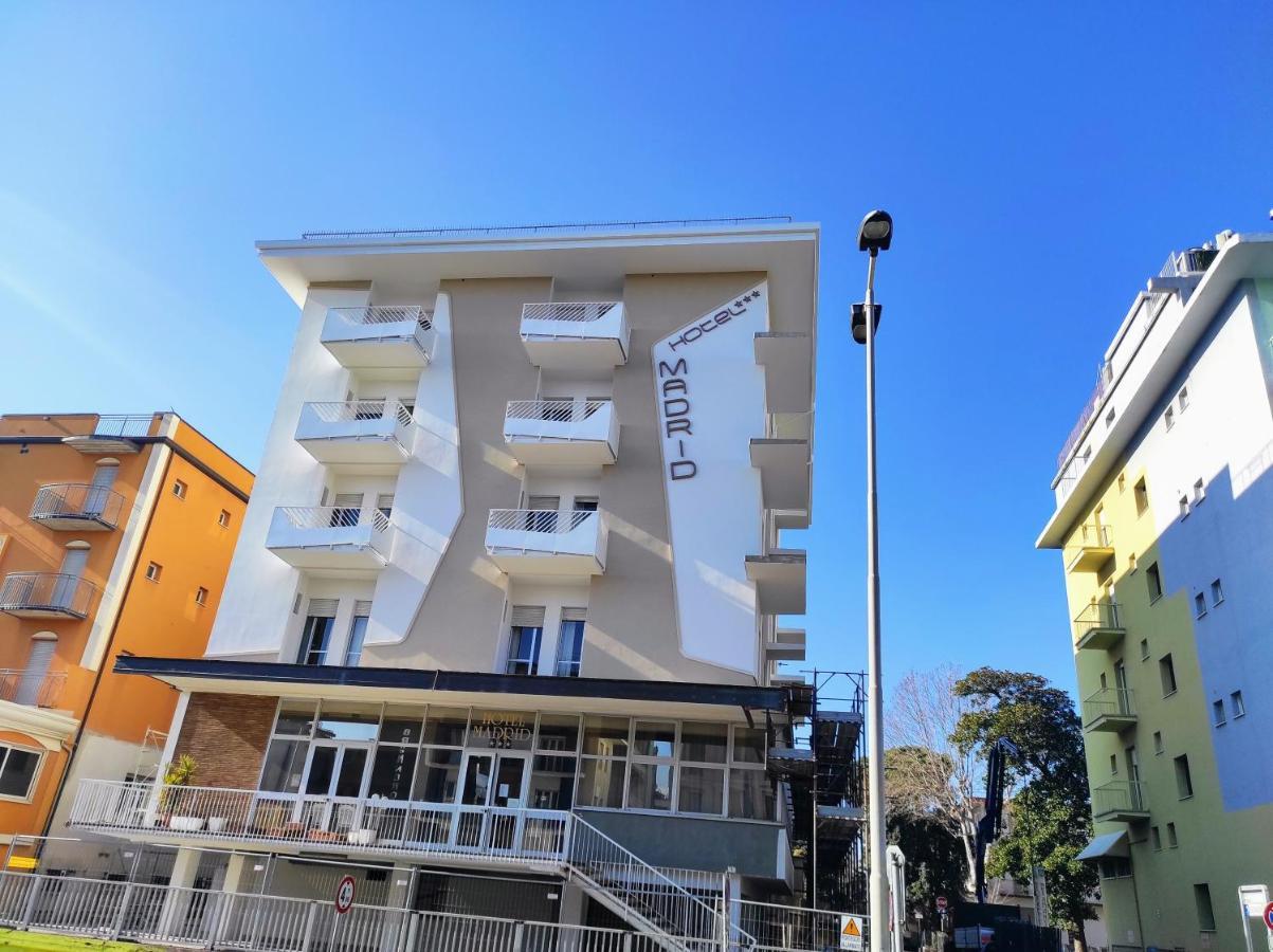 רימיני Hotel Madrid מראה חיצוני תמונה
