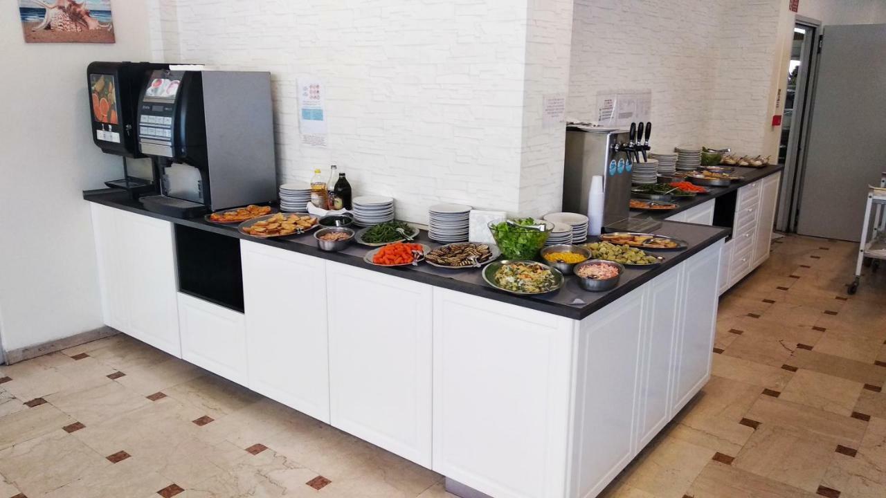 רימיני Hotel Madrid מראה חיצוני תמונה